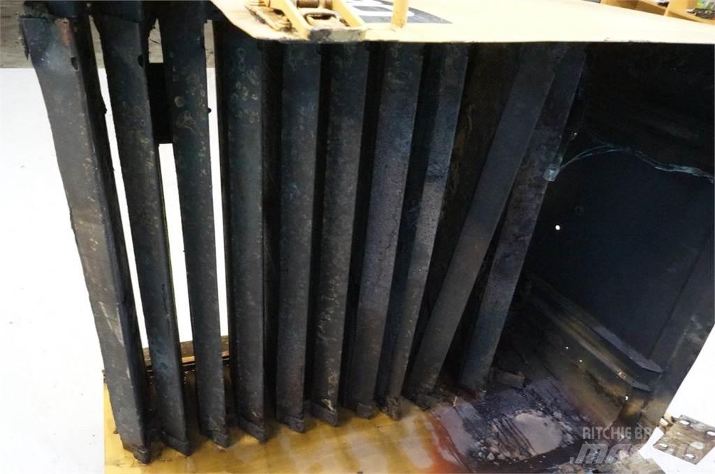 Volvo L120 散熱器/水箱