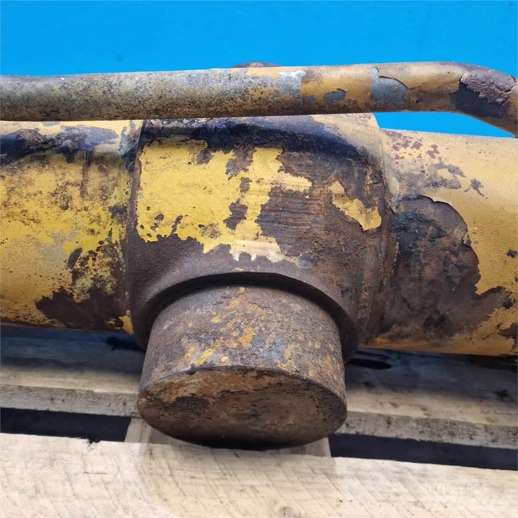 Volvo L120 油壓