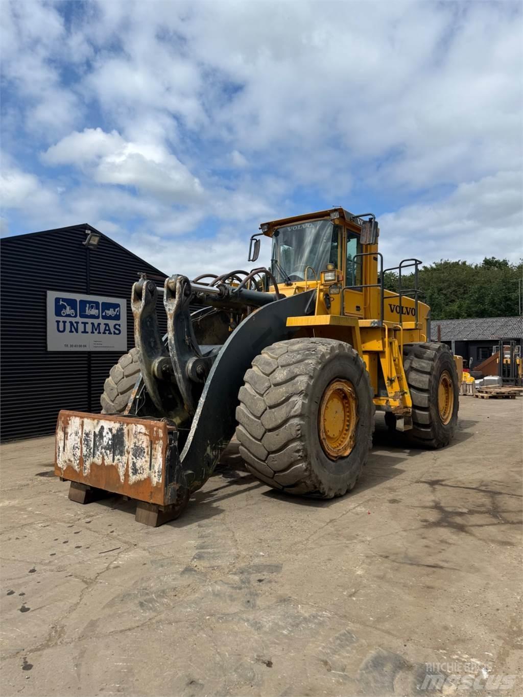 Volvo L330D 輪胎式裝載機