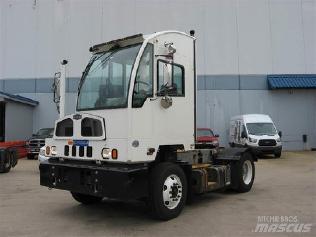 Autocar ACTT42 終端式曳引機