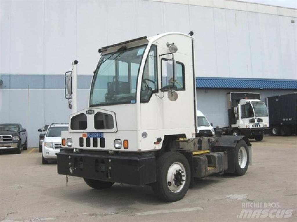 Autocar ACTT42 終端式曳引機