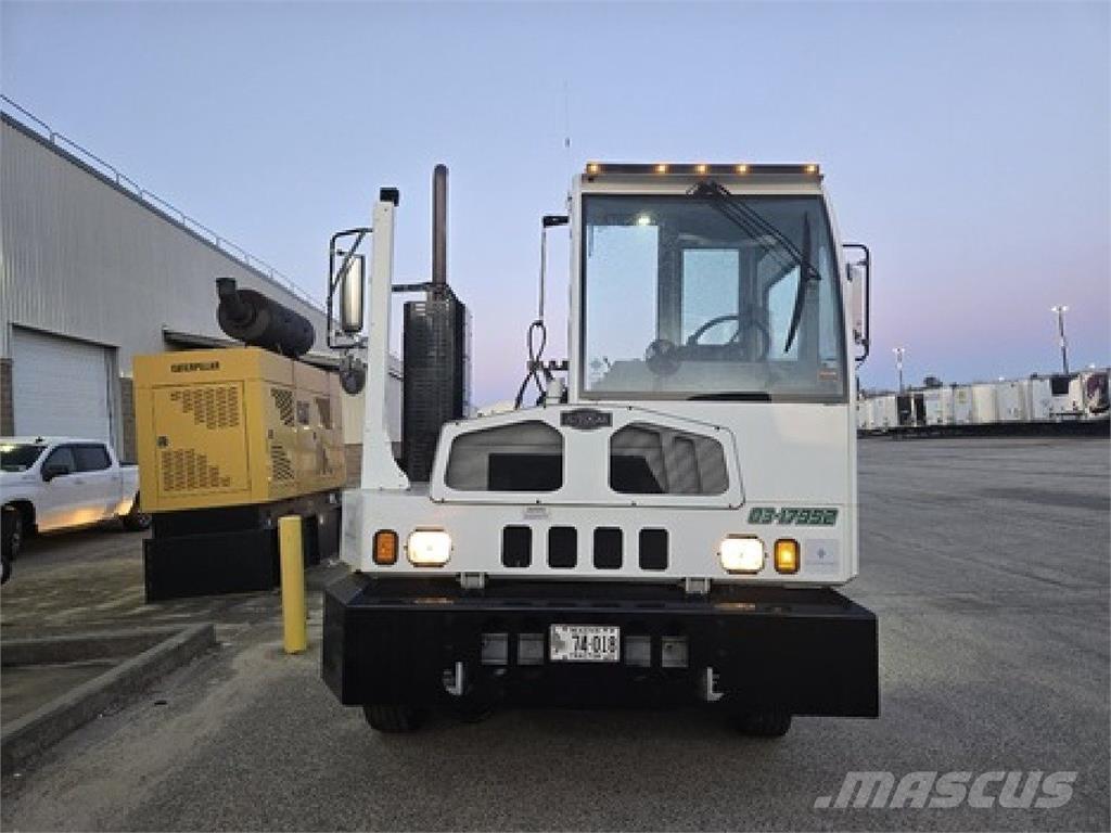 Autocar ACTT64 終端式曳引機