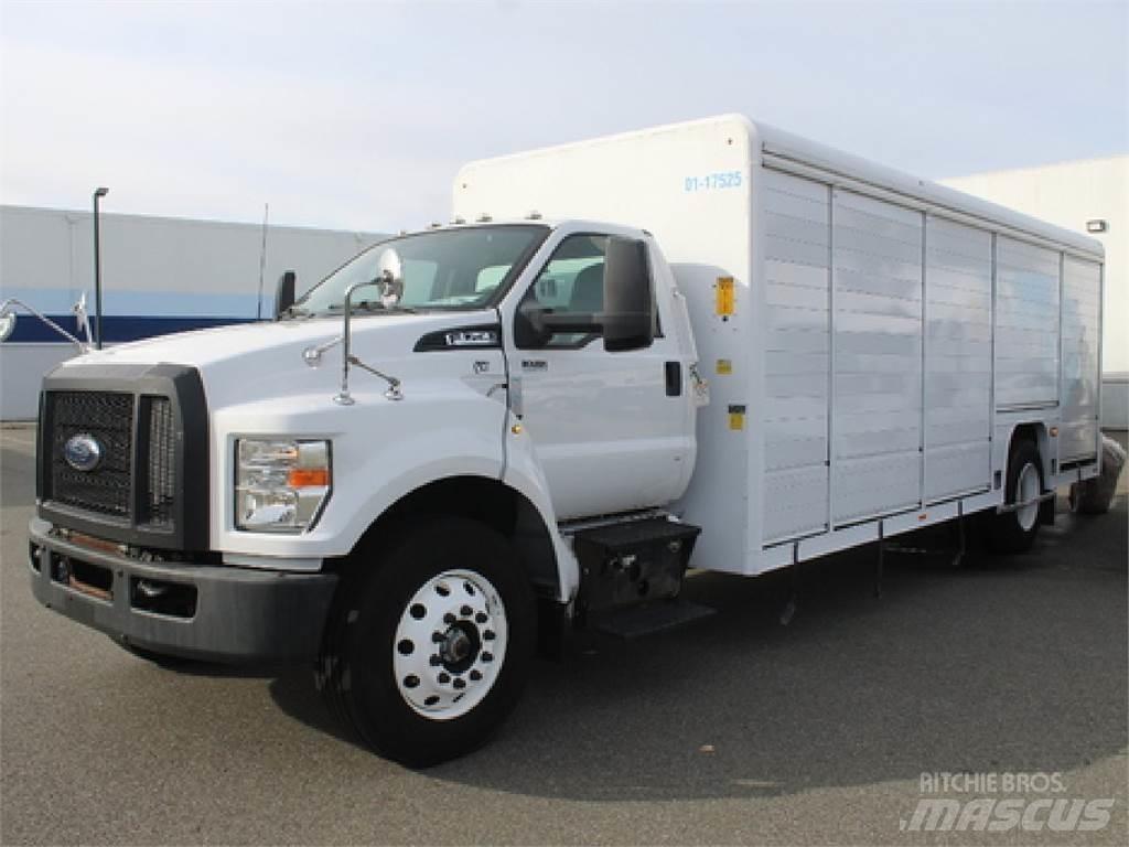 Ford F750 飲料運輸卡車