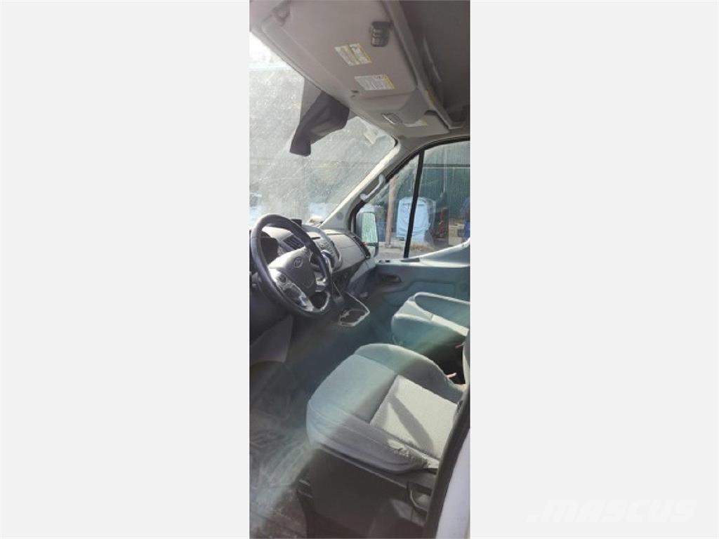 Ford TRANSIT 廂式貨物運輸車