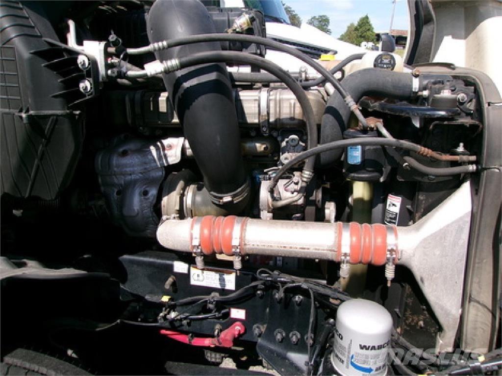 Freightliner 126 曳引機組件