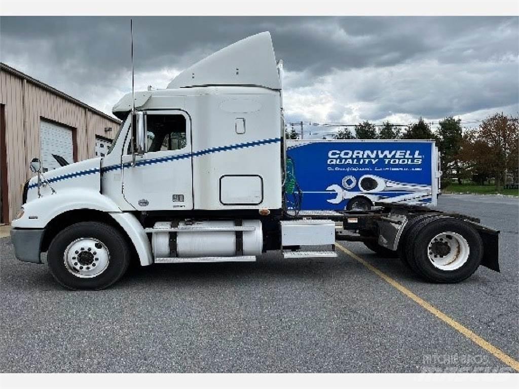 Freightliner C112 曳引機組件