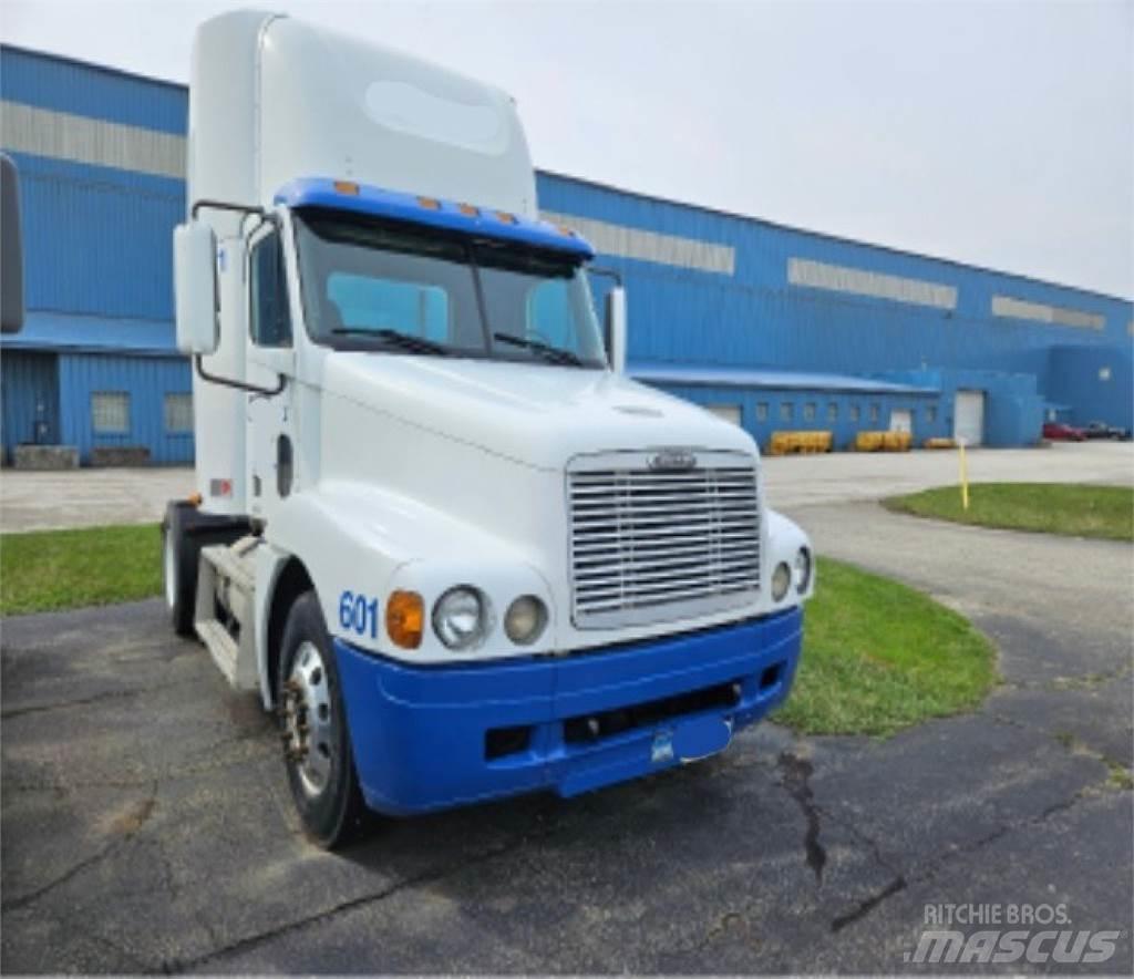 Freightliner C120 曳引機組件
