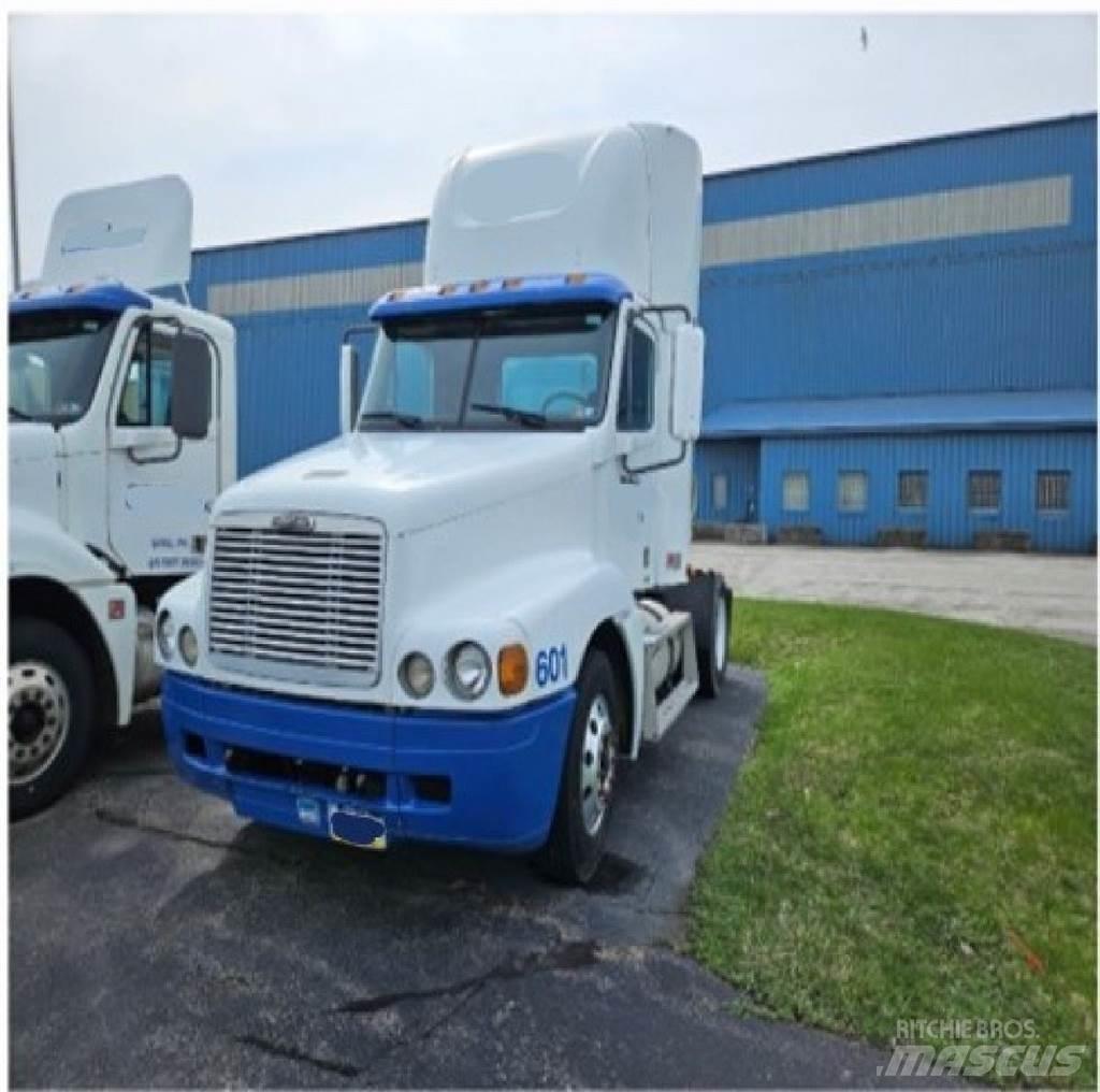 Freightliner C120 曳引機組件