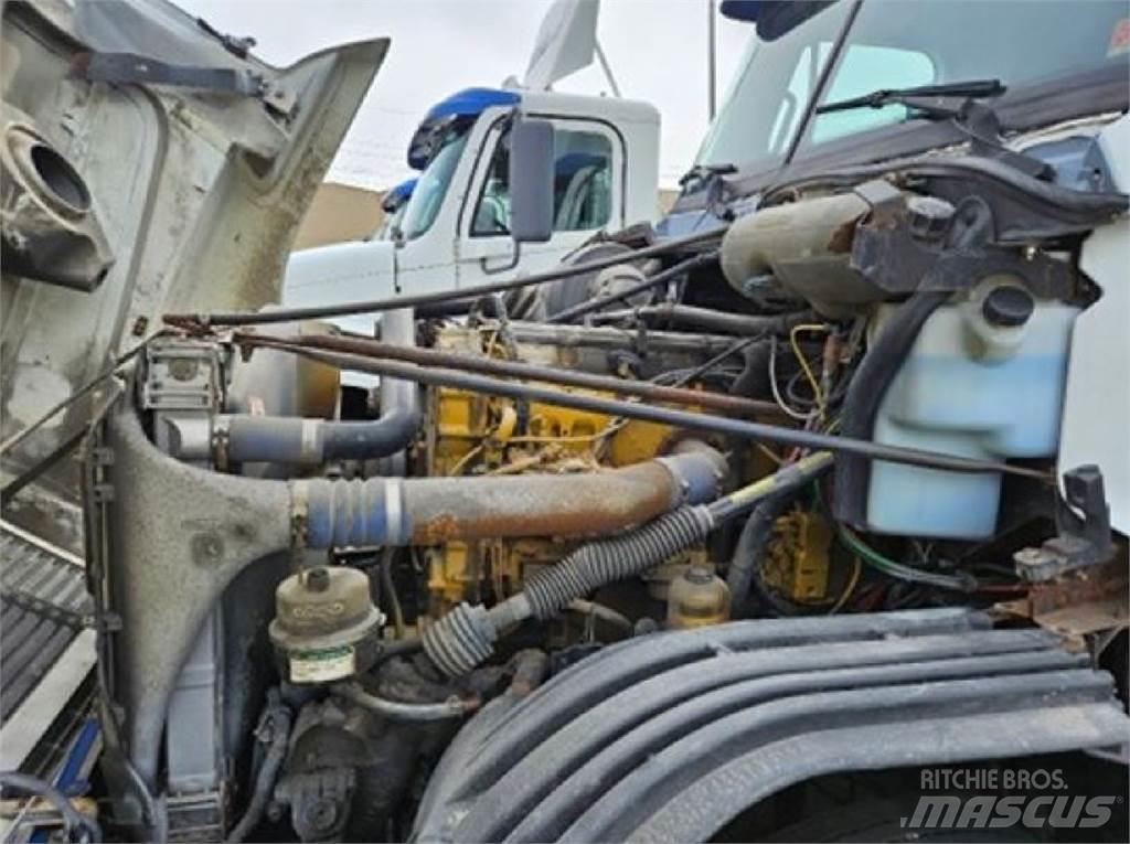 Freightliner C120 曳引機組件