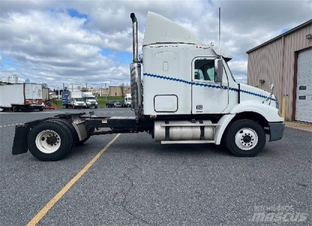 Freightliner CL112G 曳引機組件