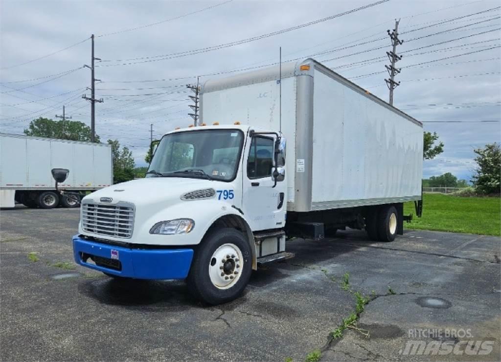 Freightliner M2 貨箱式卡車