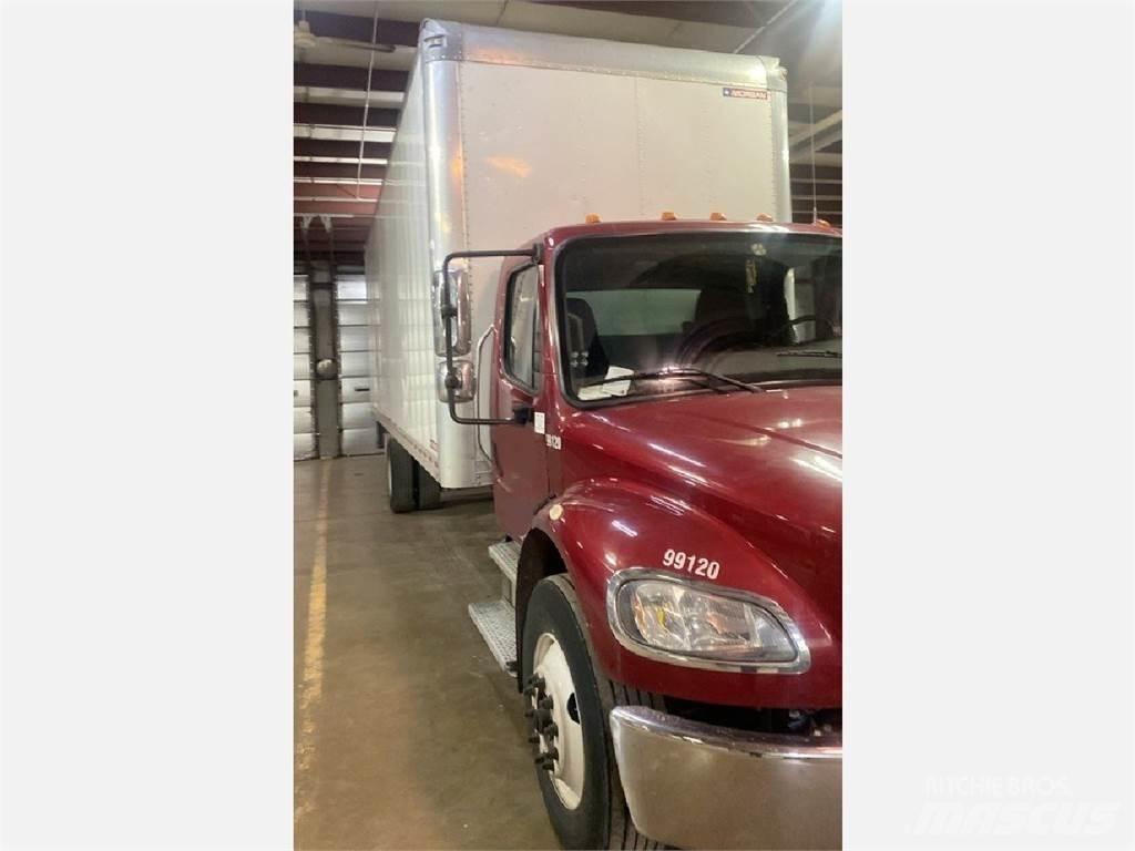 Freightliner M2 貨箱式卡車