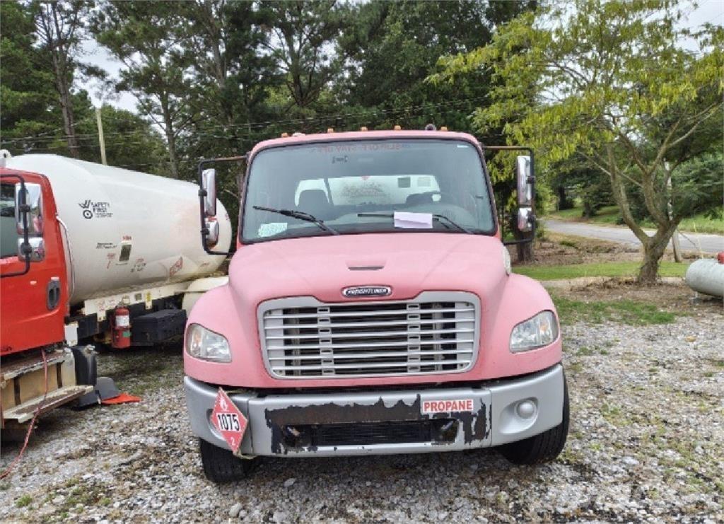 Freightliner M2 其他貨車