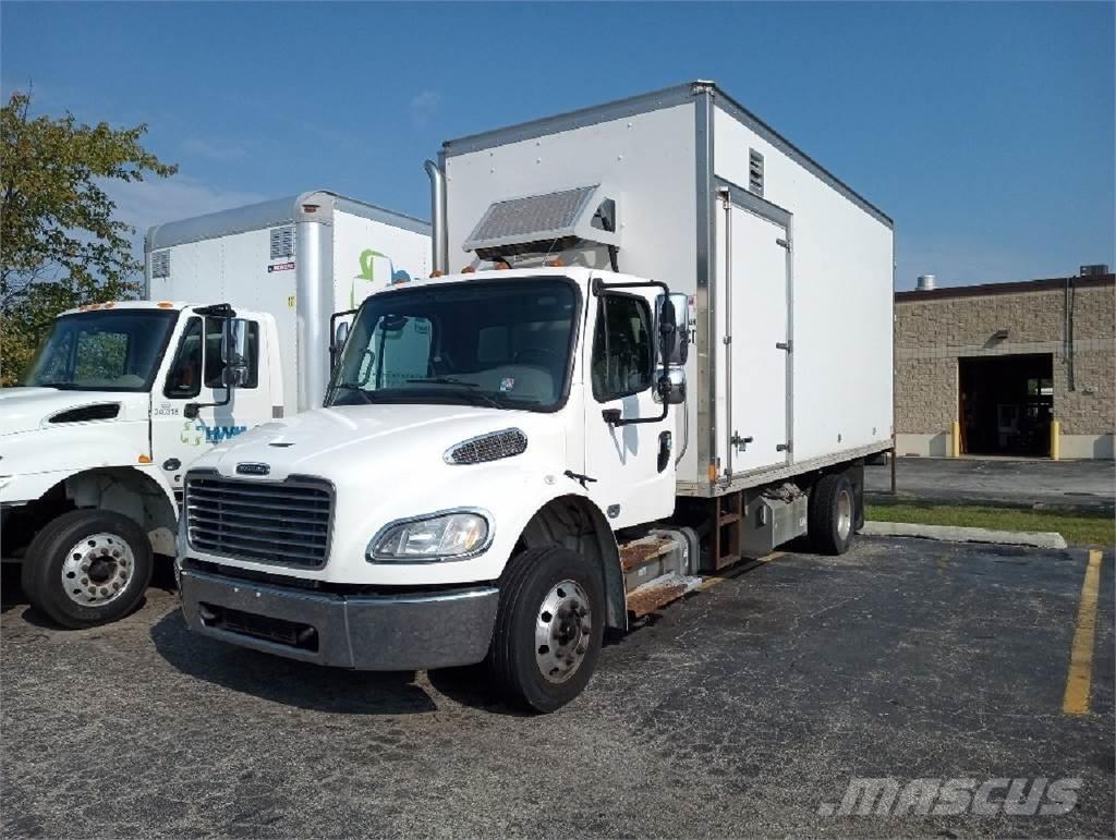 Freightliner M2-106 貨箱式卡車