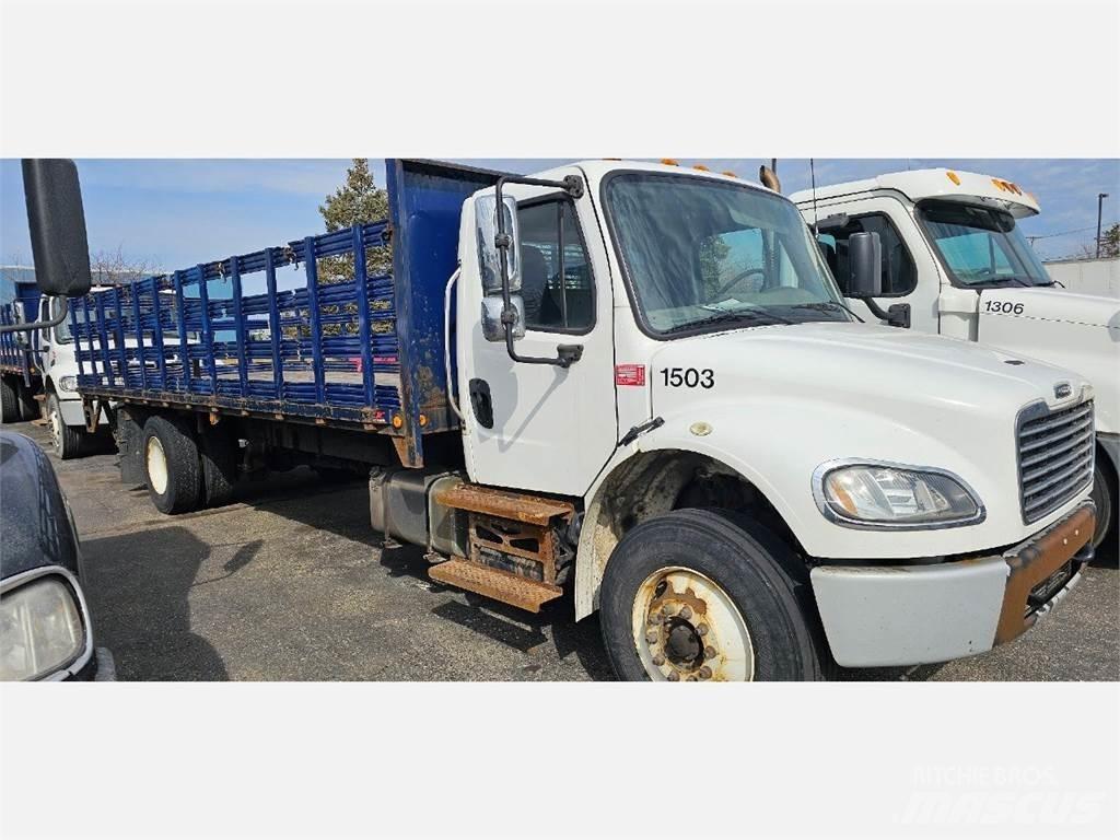 Freightliner M2 106 平板式/側卸式卡車