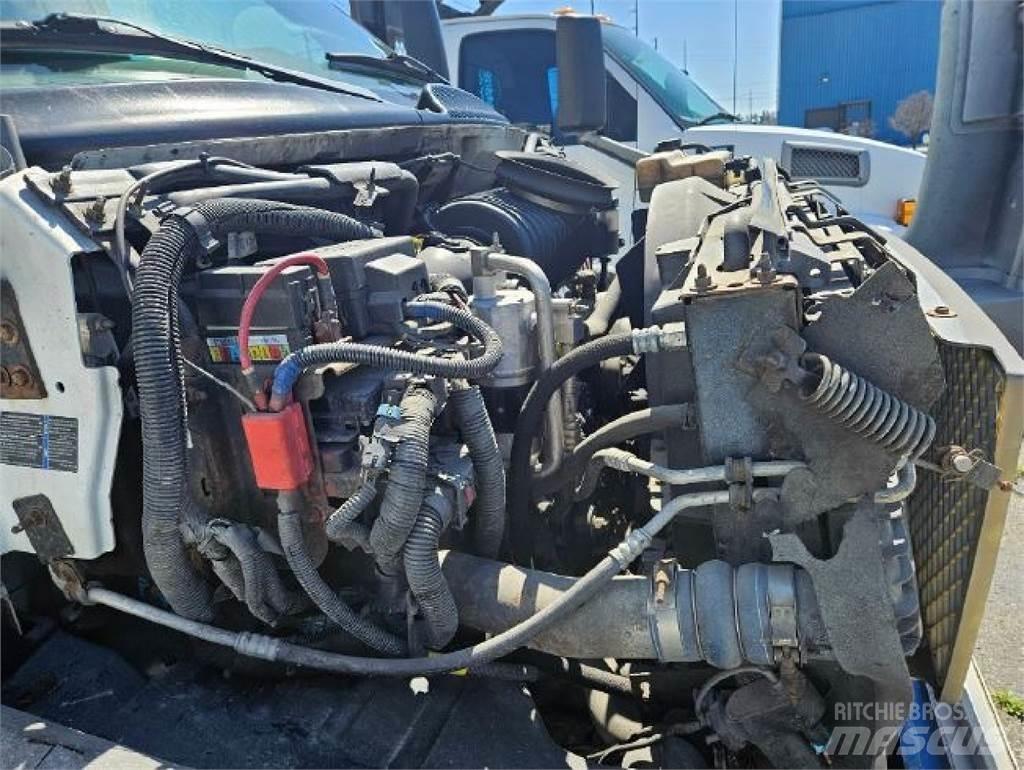 GMC C7500 貨箱式卡車