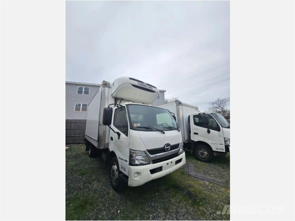 Hino 195 溫控卡車