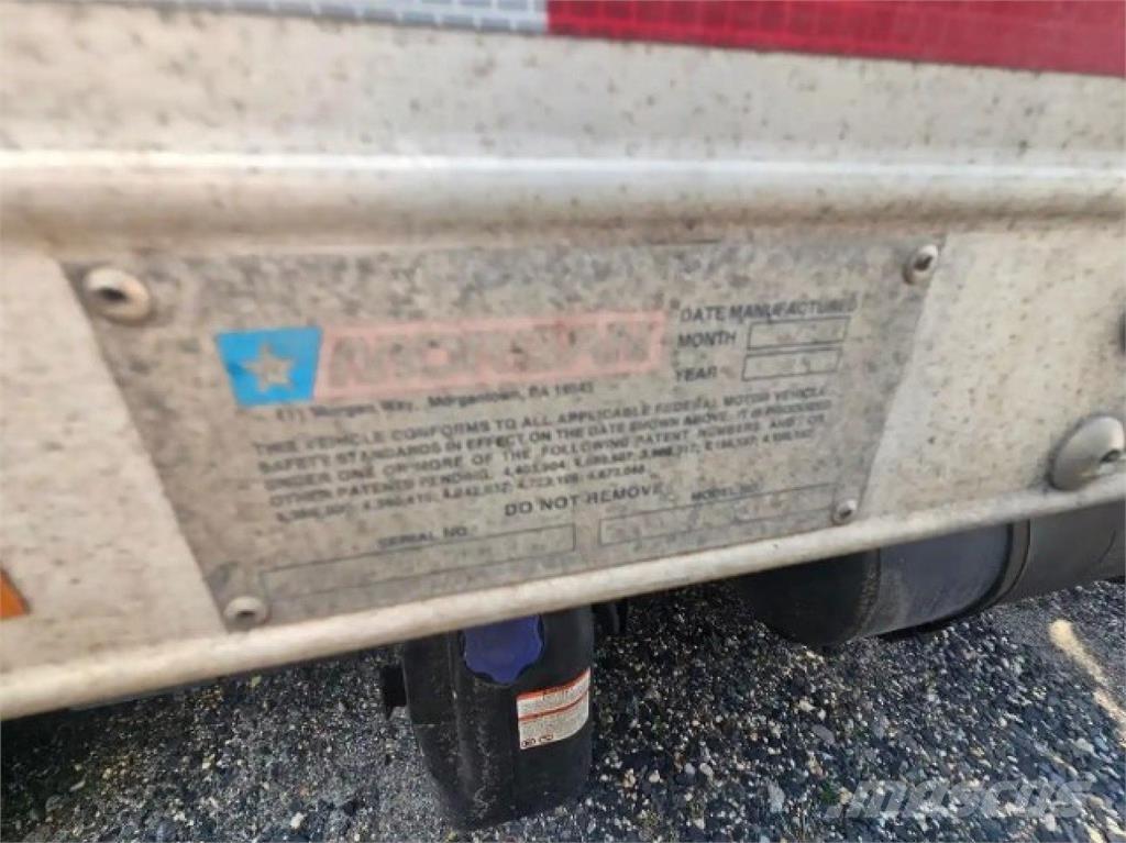 Hino 195 溫控卡車