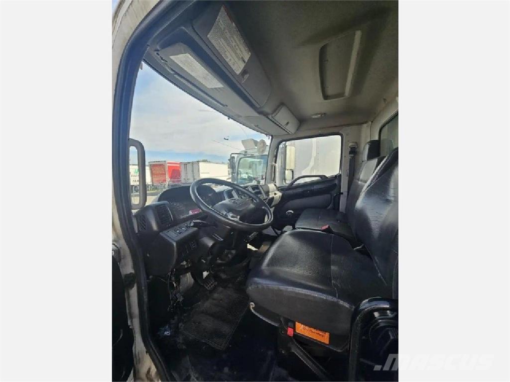 Hino 268 溫控卡車