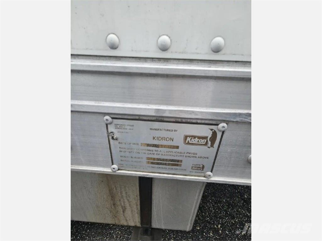 Hino 338 溫控卡車