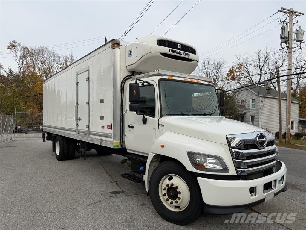 Hino L6 溫控卡車