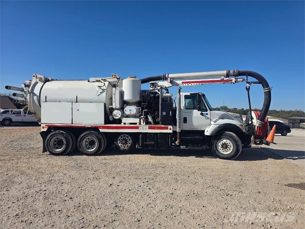 International 4400 其他貨車