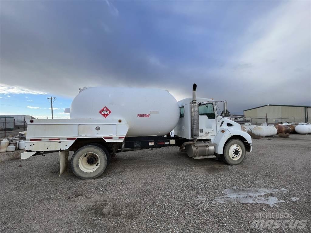 Kenworth T300 其他貨車