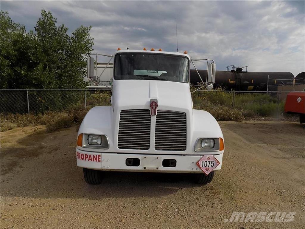 Kenworth T300 其他貨車