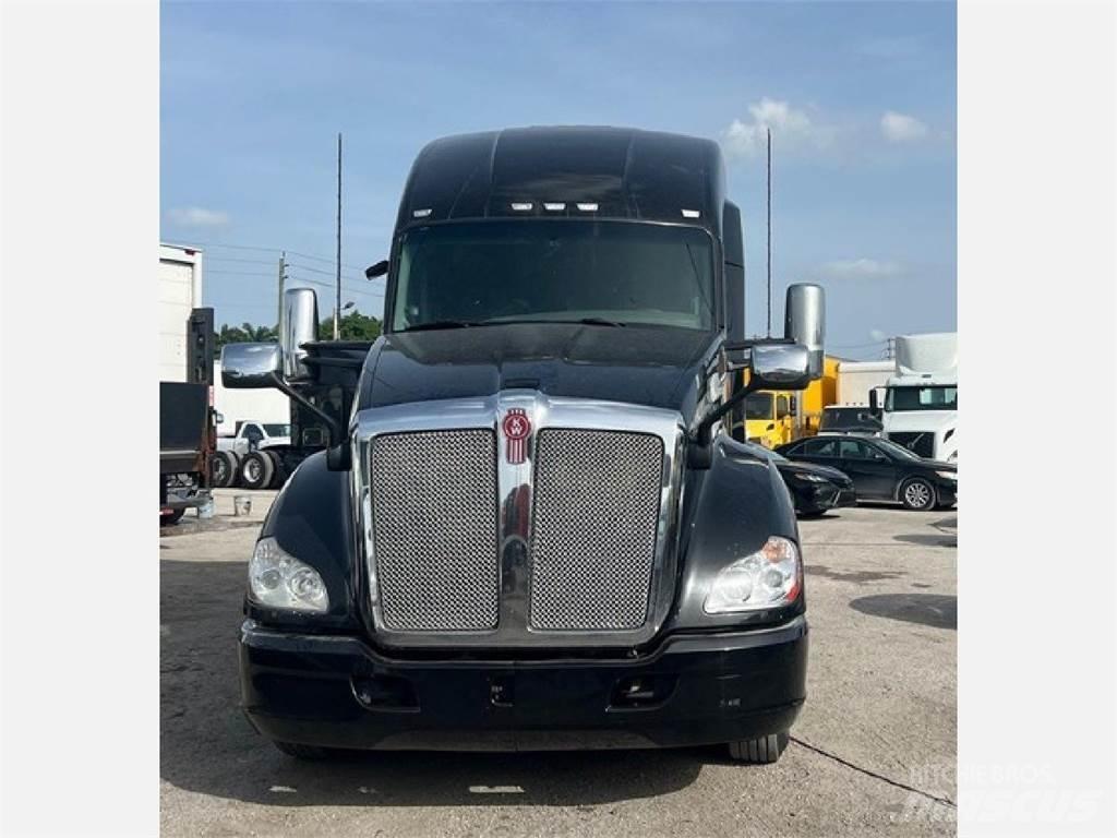 Kenworth T680 曳引機組件
