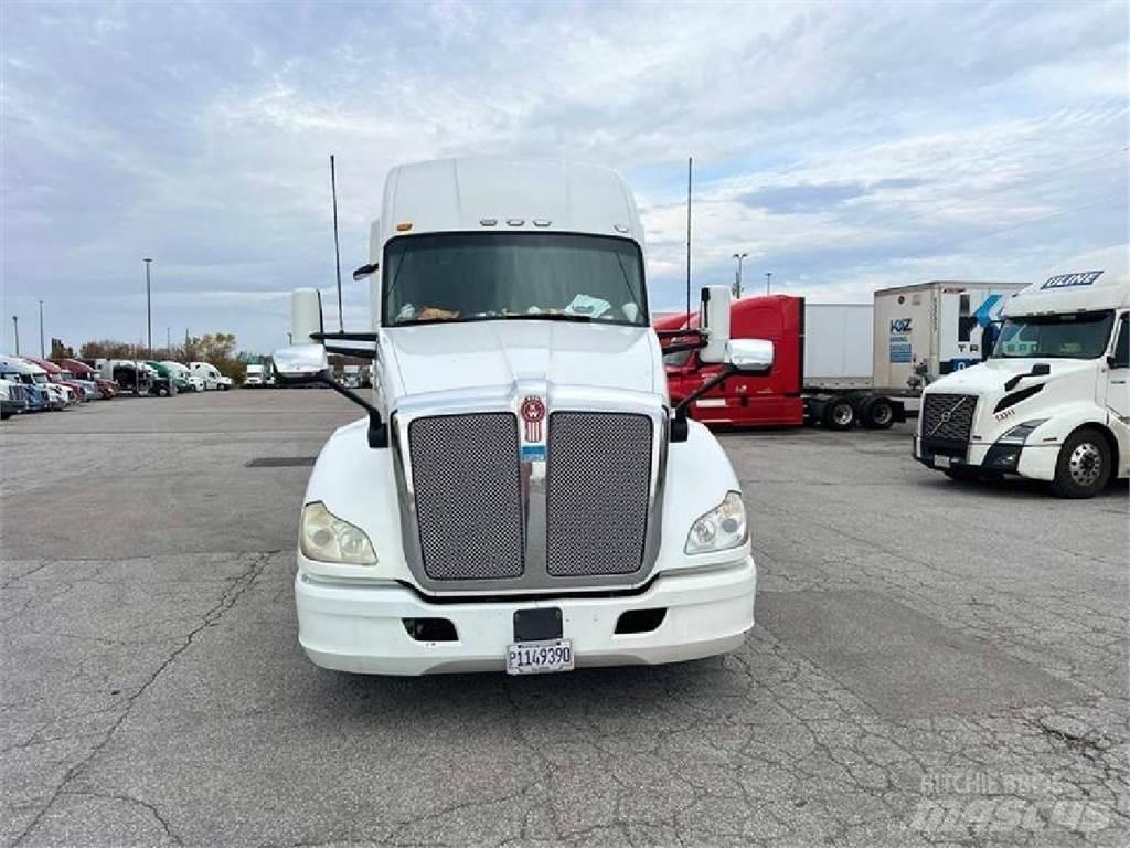 Kenworth T680 曳引機組件