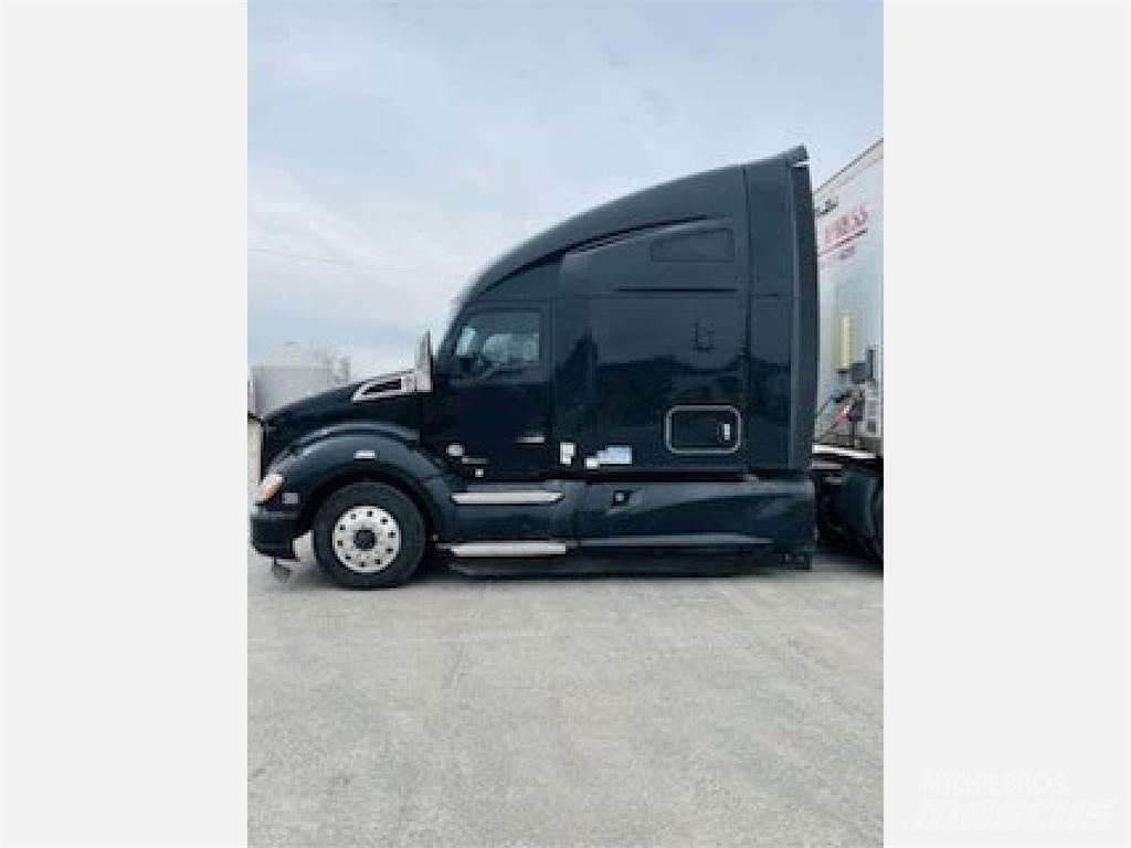 Kenworth T680 曳引機組件