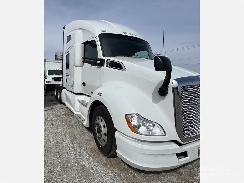 Kenworth T680 曳引機組件