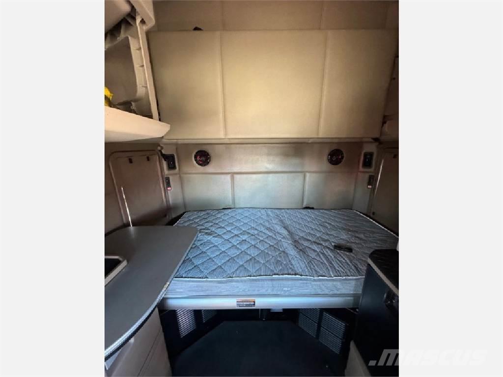 Kenworth T680 曳引機組件