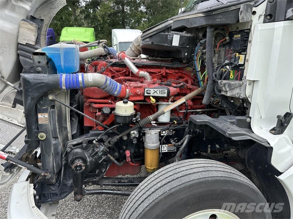 Kenworth T680 曳引機組件