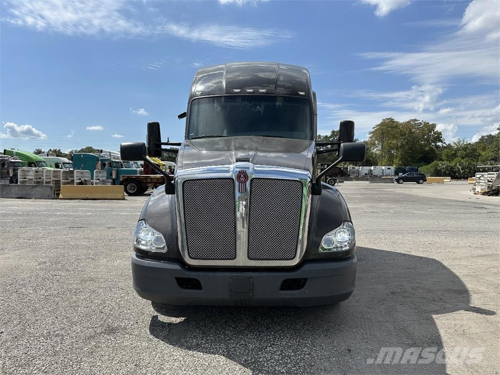 Kenworth T680 曳引機組件