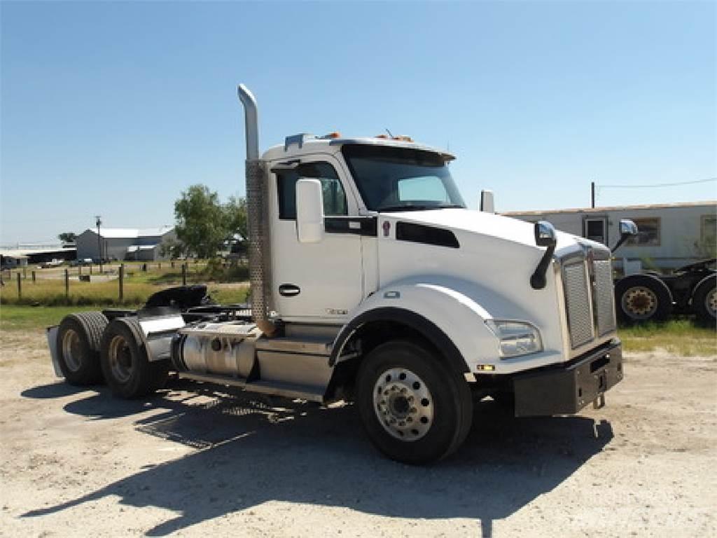 Kenworth T880 曳引機組件
