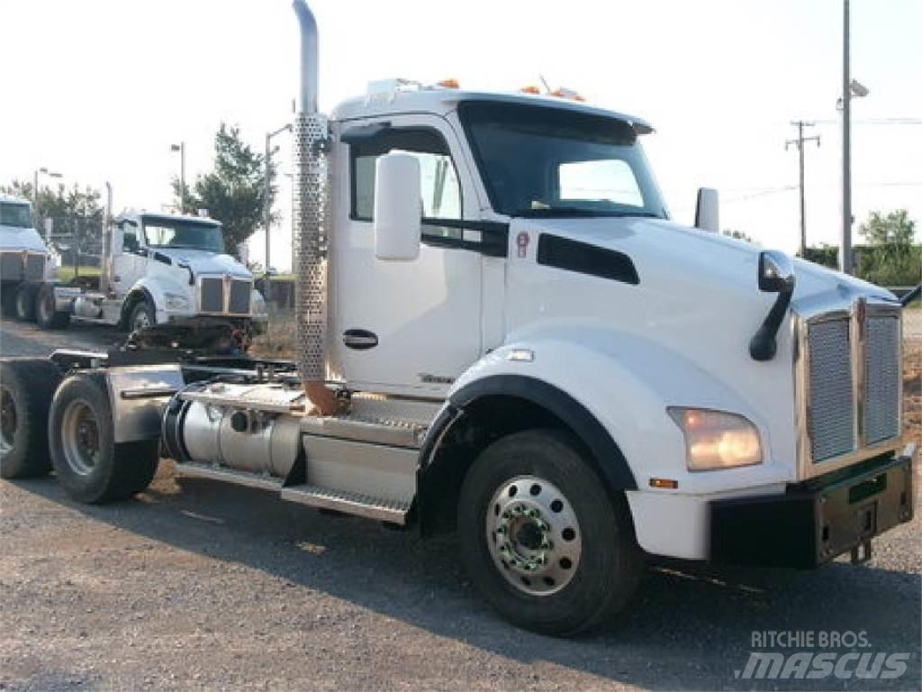 Kenworth T880 曳引機組件