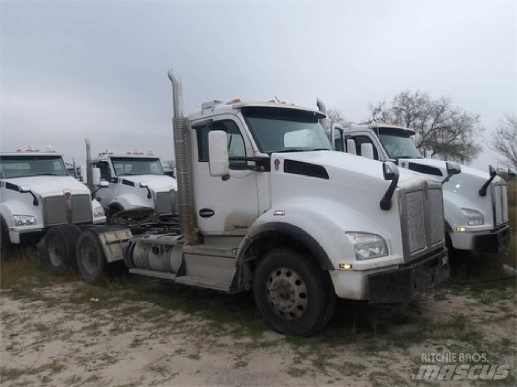 Kenworth T880 曳引機組件
