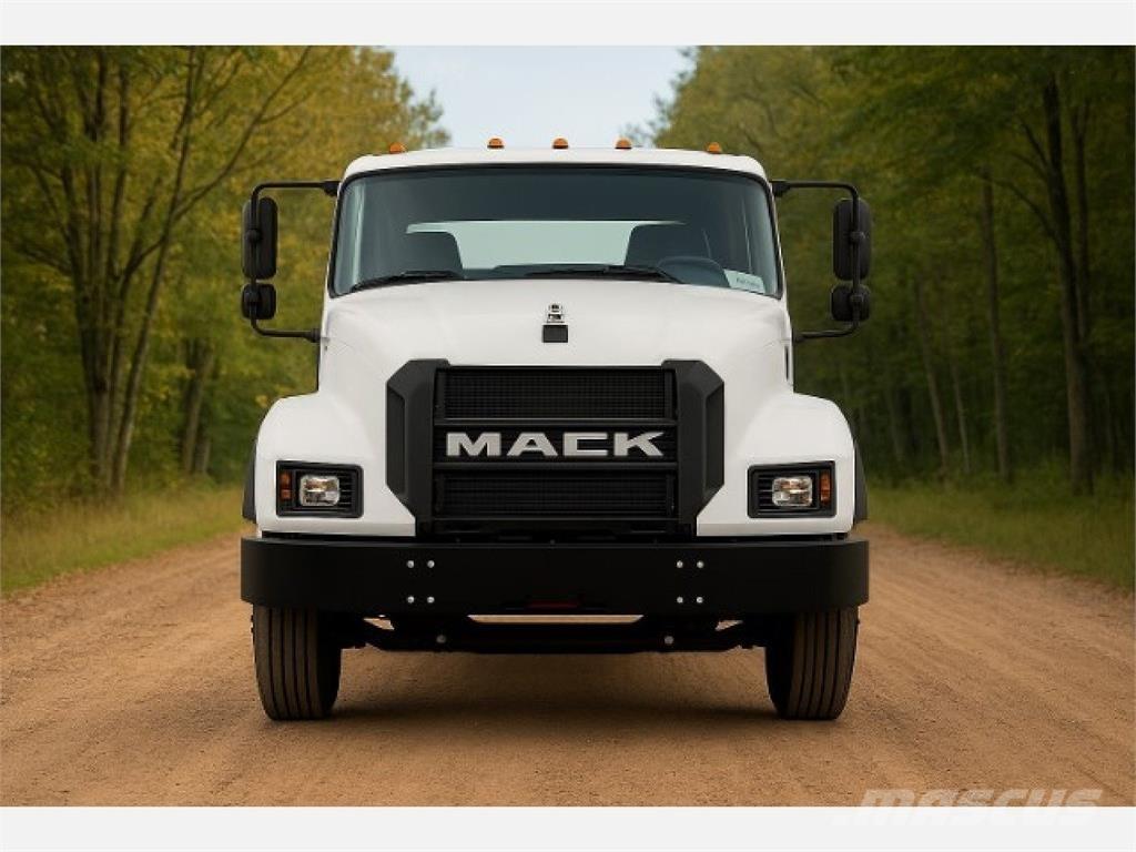 Mack MD6 商用底盤車