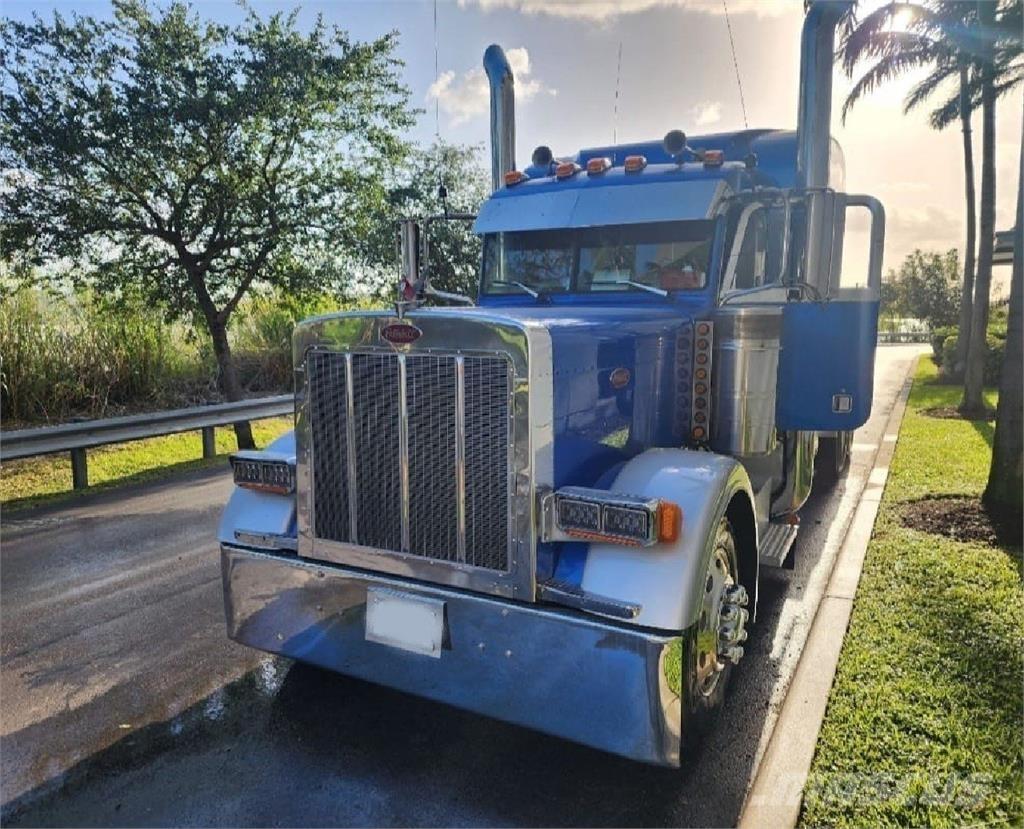 Peterbilt 379EXHD 曳引機組件