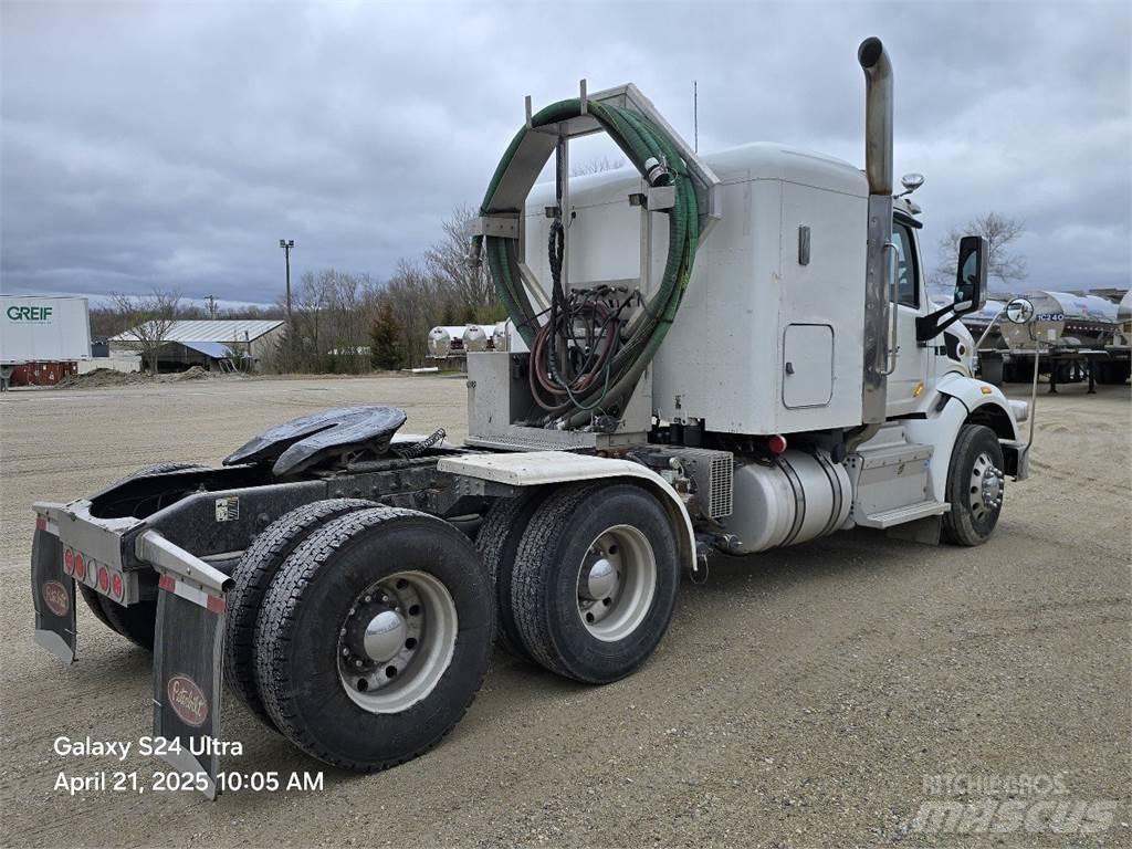 Peterbilt 567 曳引機組件