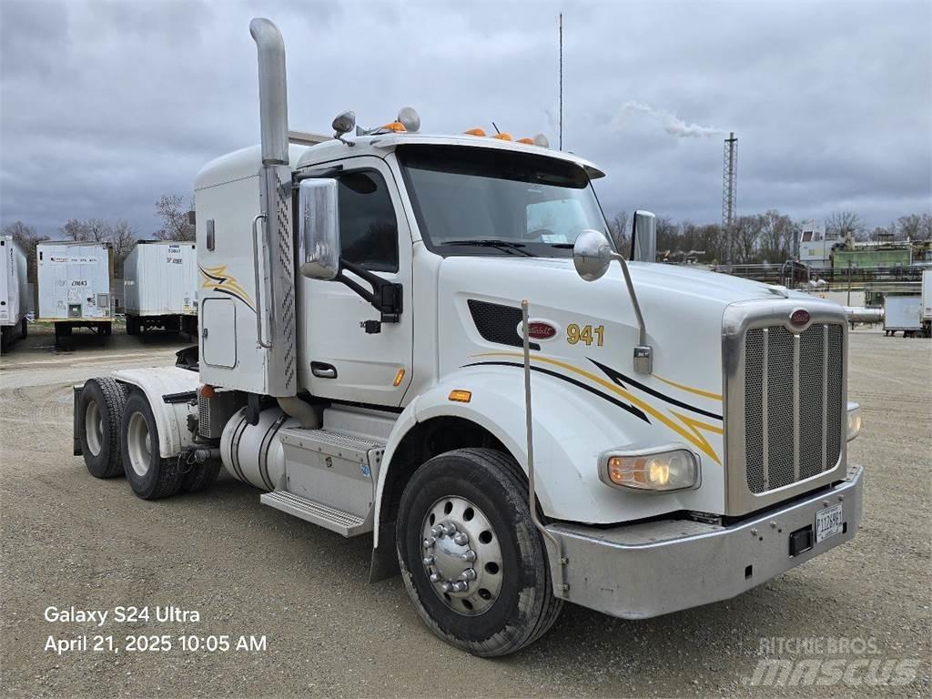 Peterbilt 567 曳引機組件