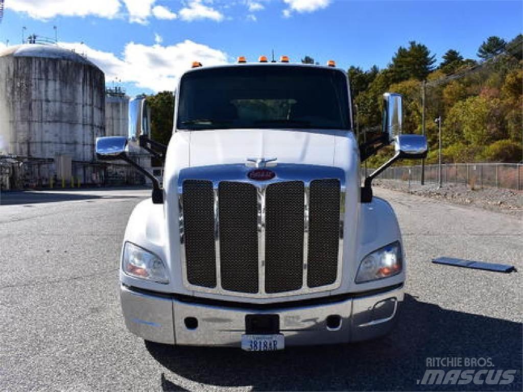 Peterbilt 579 曳引機組件