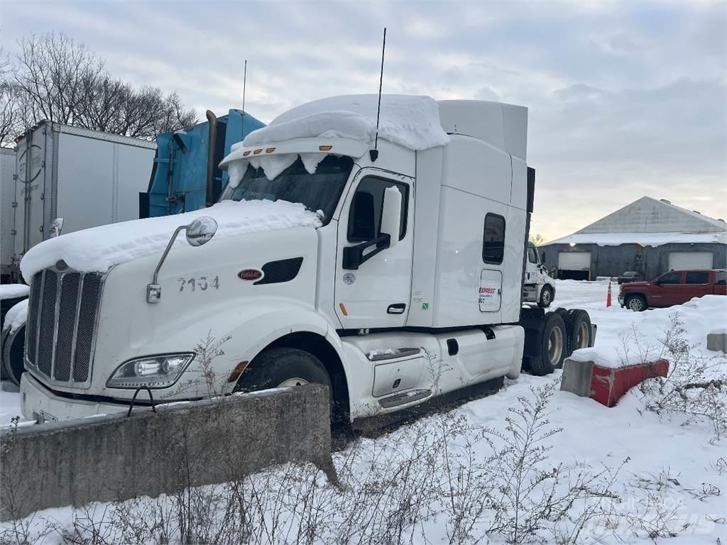 Peterbilt 579 曳引機組件