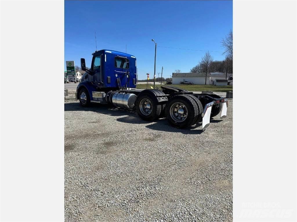 Peterbilt 579 曳引機組件
