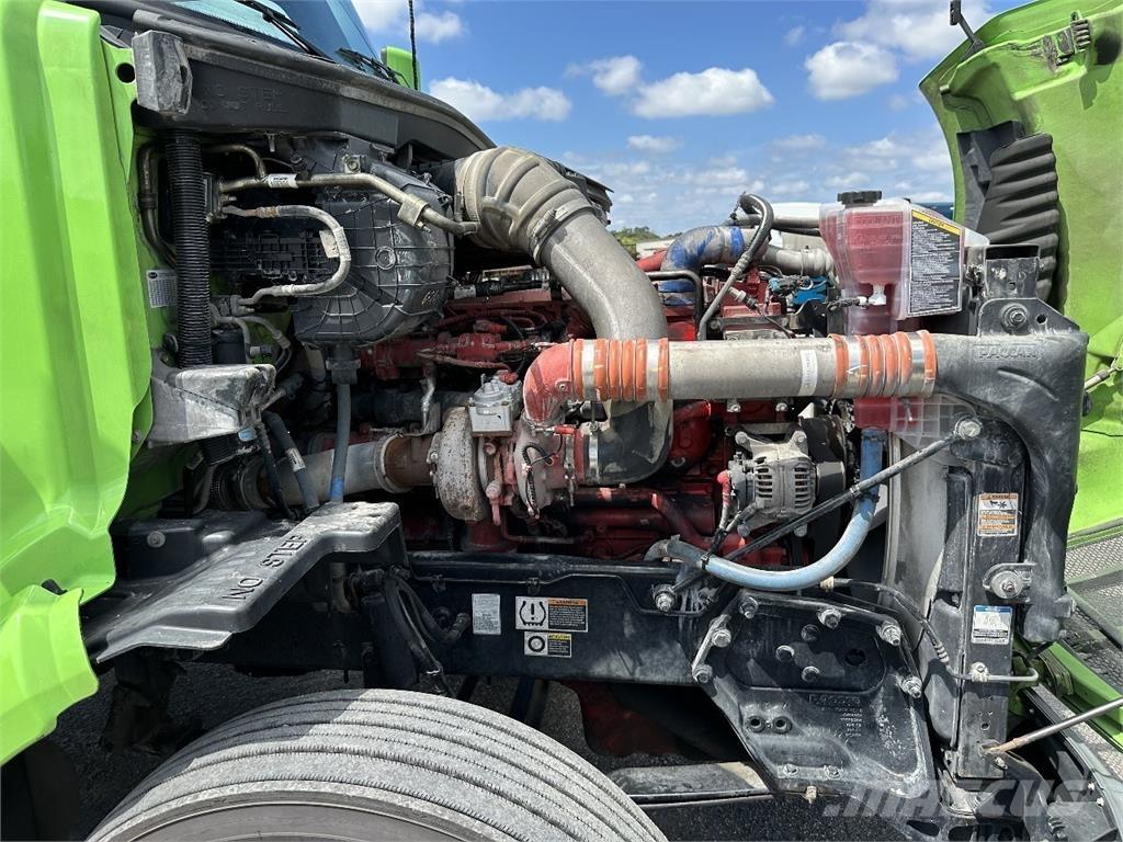 Peterbilt 579 曳引機組件