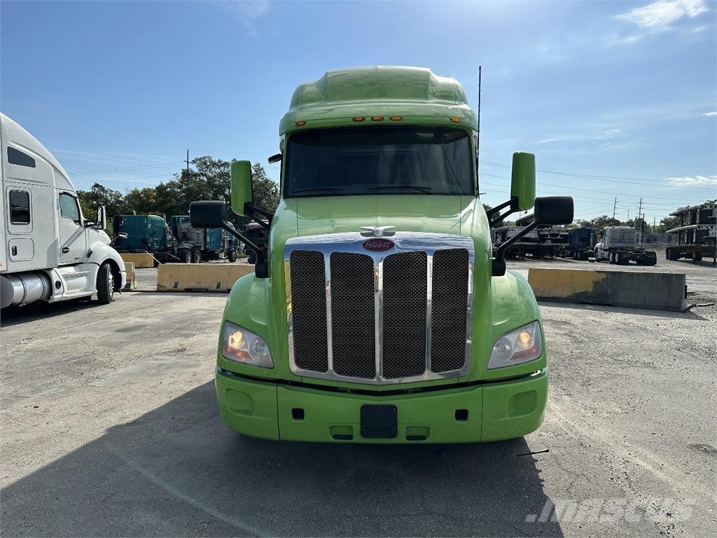 Peterbilt 579 曳引機組件