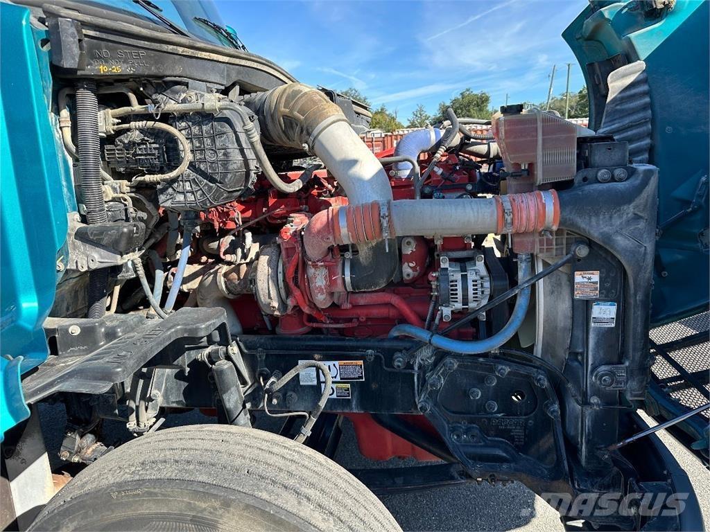 Peterbilt 579 曳引機組件