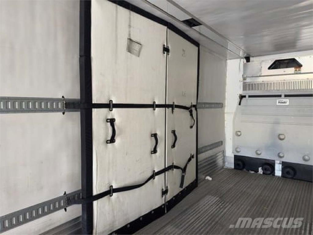 Utility 3000R 控溫式半拖車