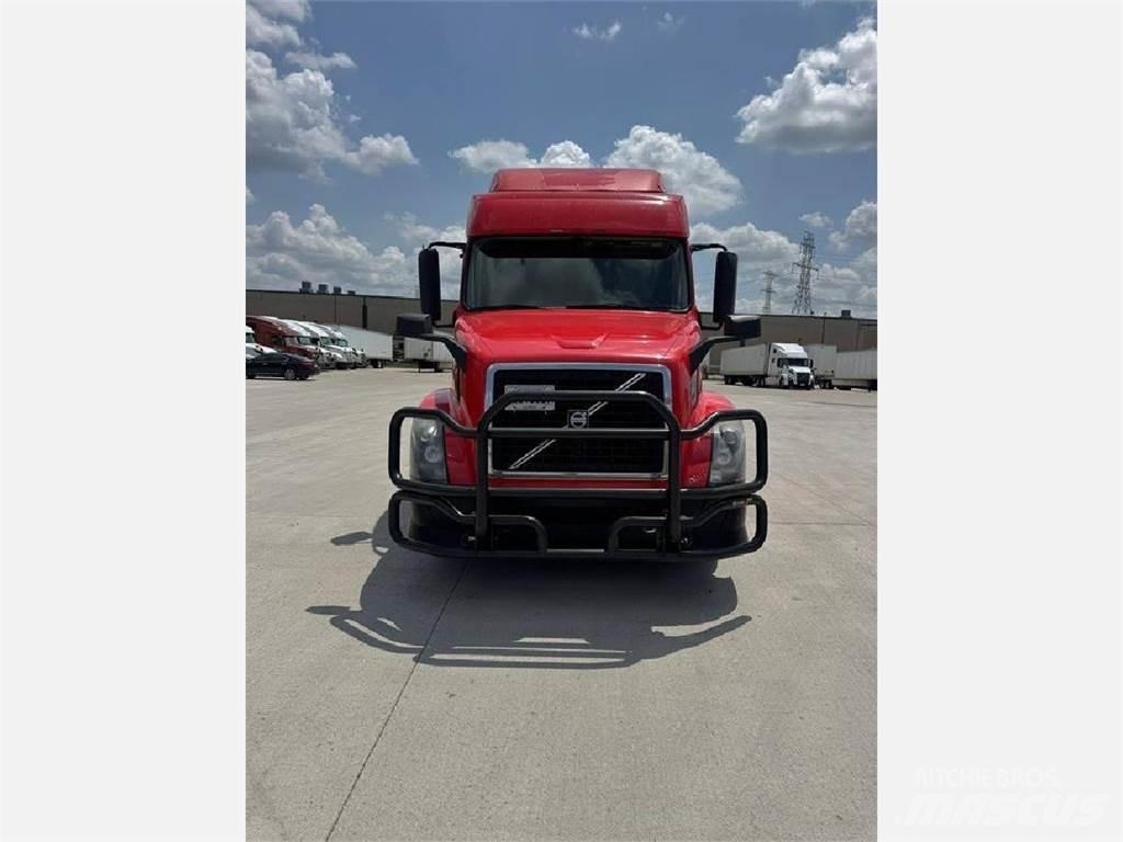 Volvo VNL 860 曳引機組件